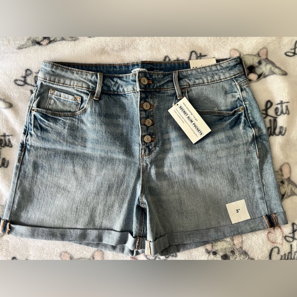 Old Navy High-rise shorts